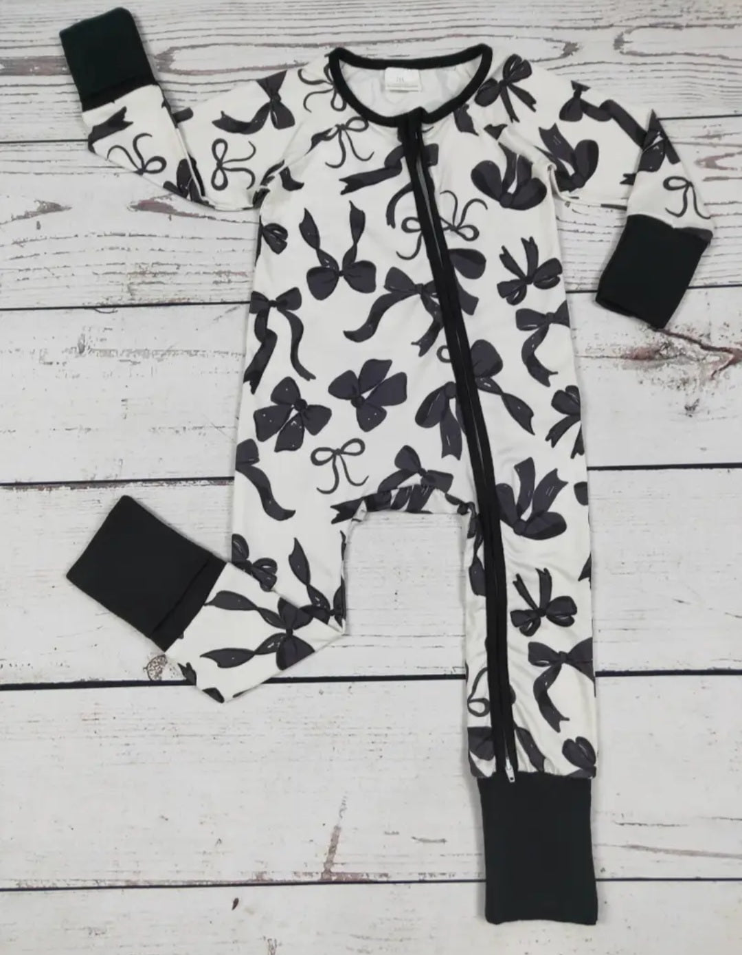 Baby Girl Black Bow Printed Zippy Sleeper